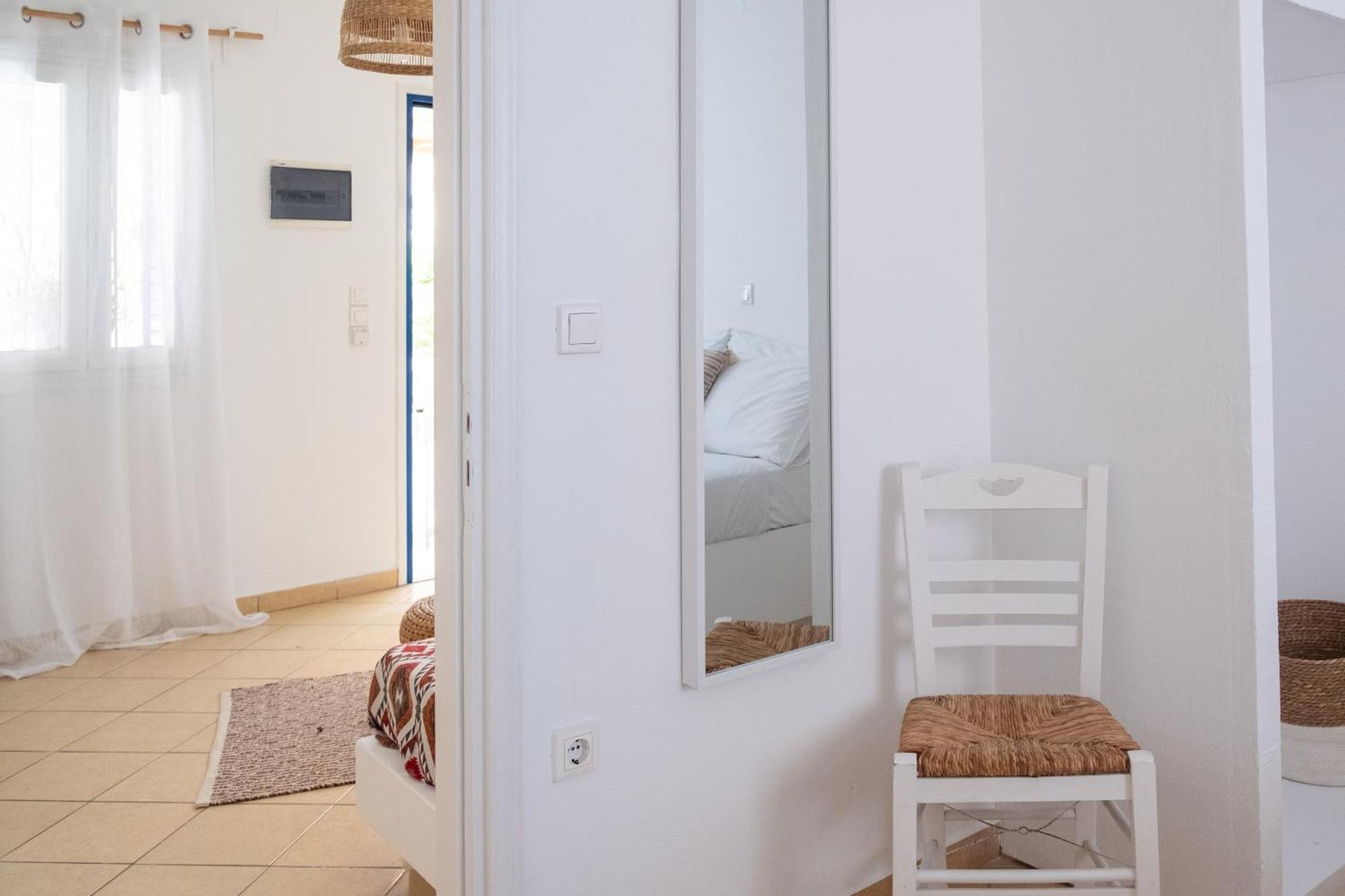 Spiti Apartment Mylopotas Esterno foto